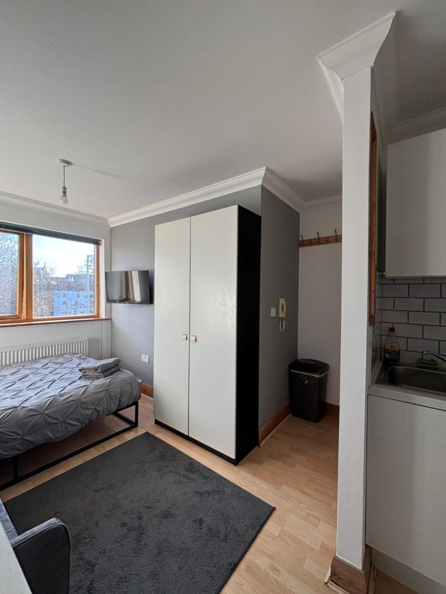Stylish & Compact City Center Studio Apartment 7A Норвіч Екстер'єр фото